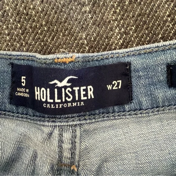Hollister Denim Blue size 5 W 27 Hi Rise 10”Shortie 3” Blue Denim Stretch Shorts - Picture 2 of 6
